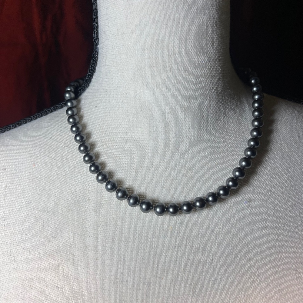 Faux dark Grey Pearl Necklace with Rhinestone Flower Clasp